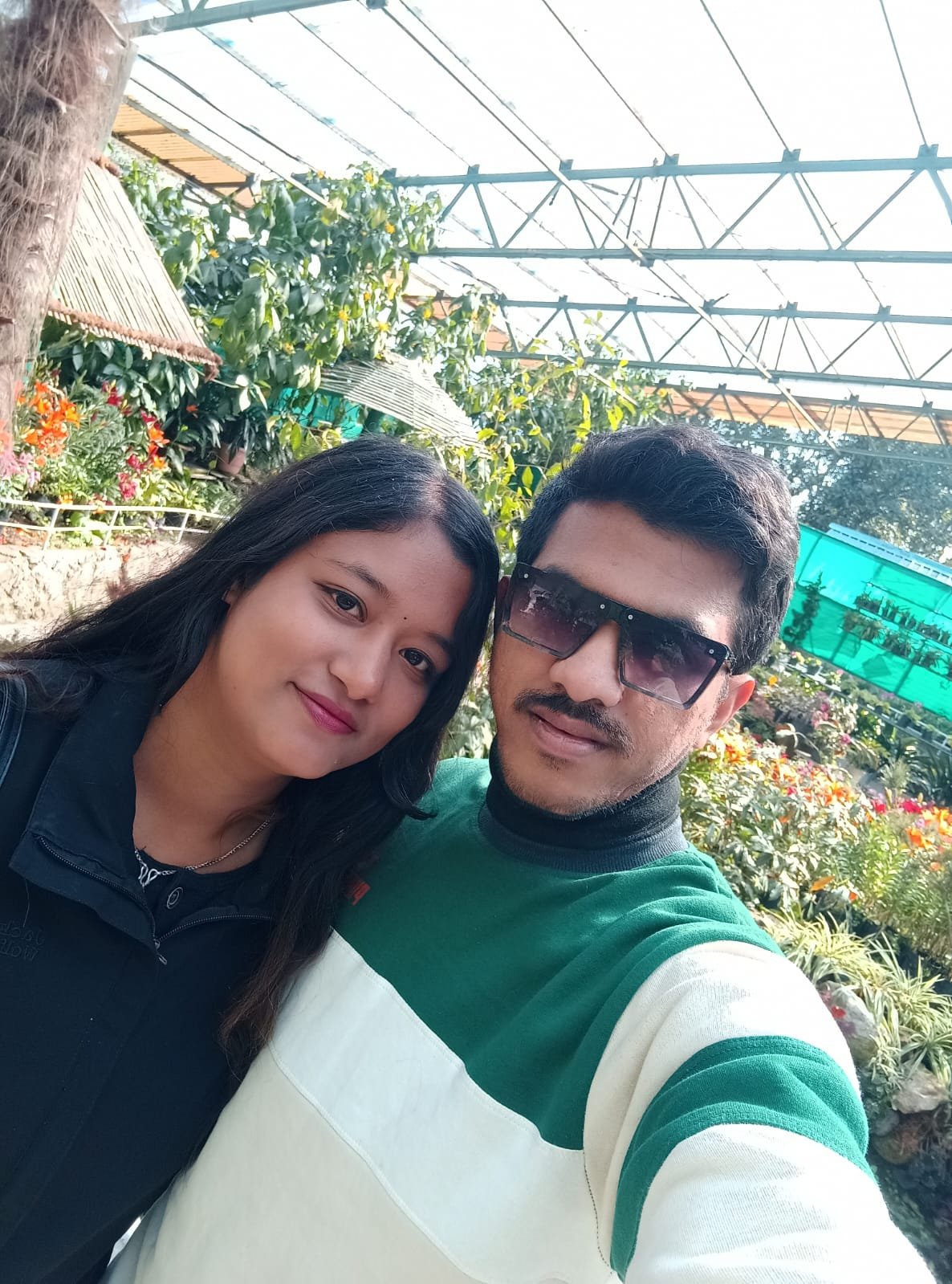 Alina and Akash traveling together in Gangtok